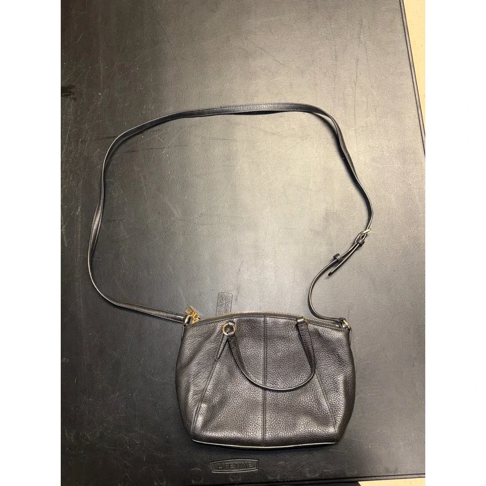 Coach Kelsey Black Pebbled Leather Crossbody Satchel Bag Gold Hardware F57563